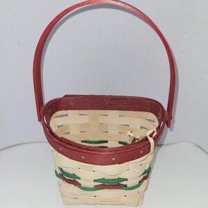 Longaberger Basket 2011 Holiday Helper * Handmade Baskets * Christmas Baskets